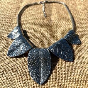 Large Leaf Silver Toned Necklace Pre-Loved